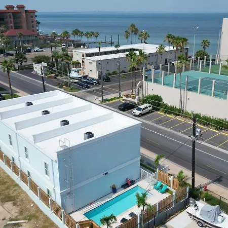 Villas De Laguna 3 Townhouse